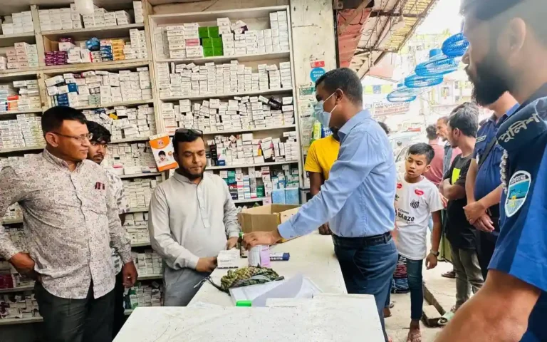 লাকসামে ভ্রাম্যমাণ আদালতের অভিযানে ৮৫ হাজার টাকা জরিমানা