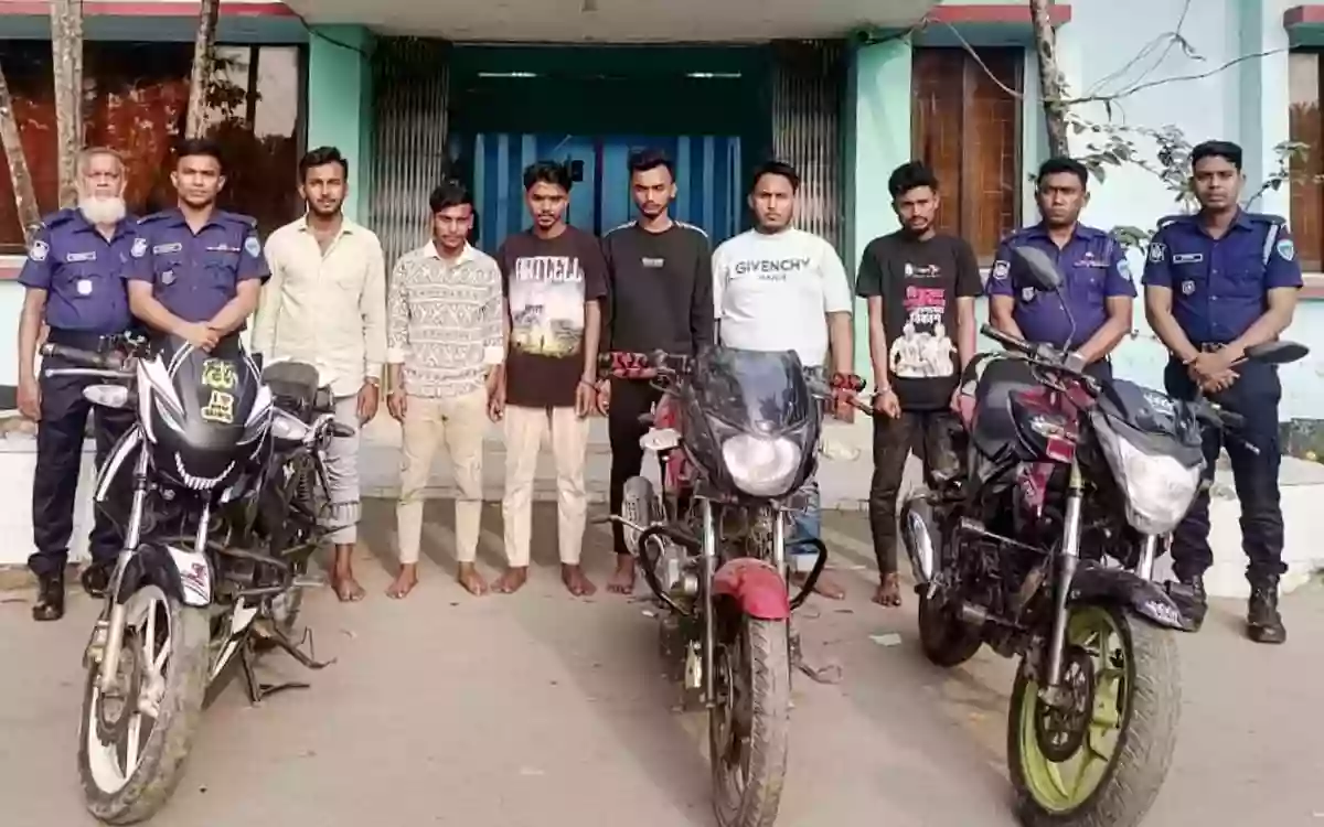 6 arrested for fraud by advertising online bike sales