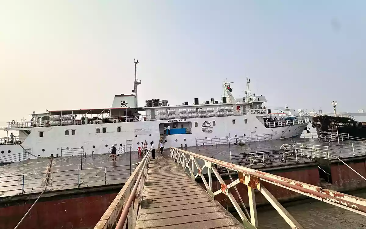 Rising Cumilla - MV Baro Awlia Ship