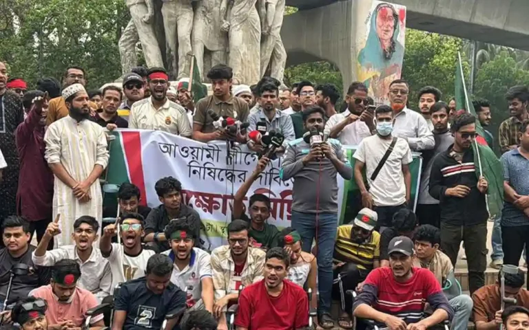 আওয়ামী লীগ নিষিদ্ধের দাবিতে ৪৮ ঘণ্টার আলটিমেটাম, ঢাকায় অবরোধের হুমকি