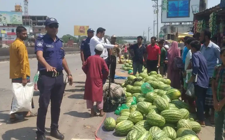 চান্দিনায় যানজট নিরসনে মোবাইল কোর্ট, জরিমানা ১০ হাজার টাকা