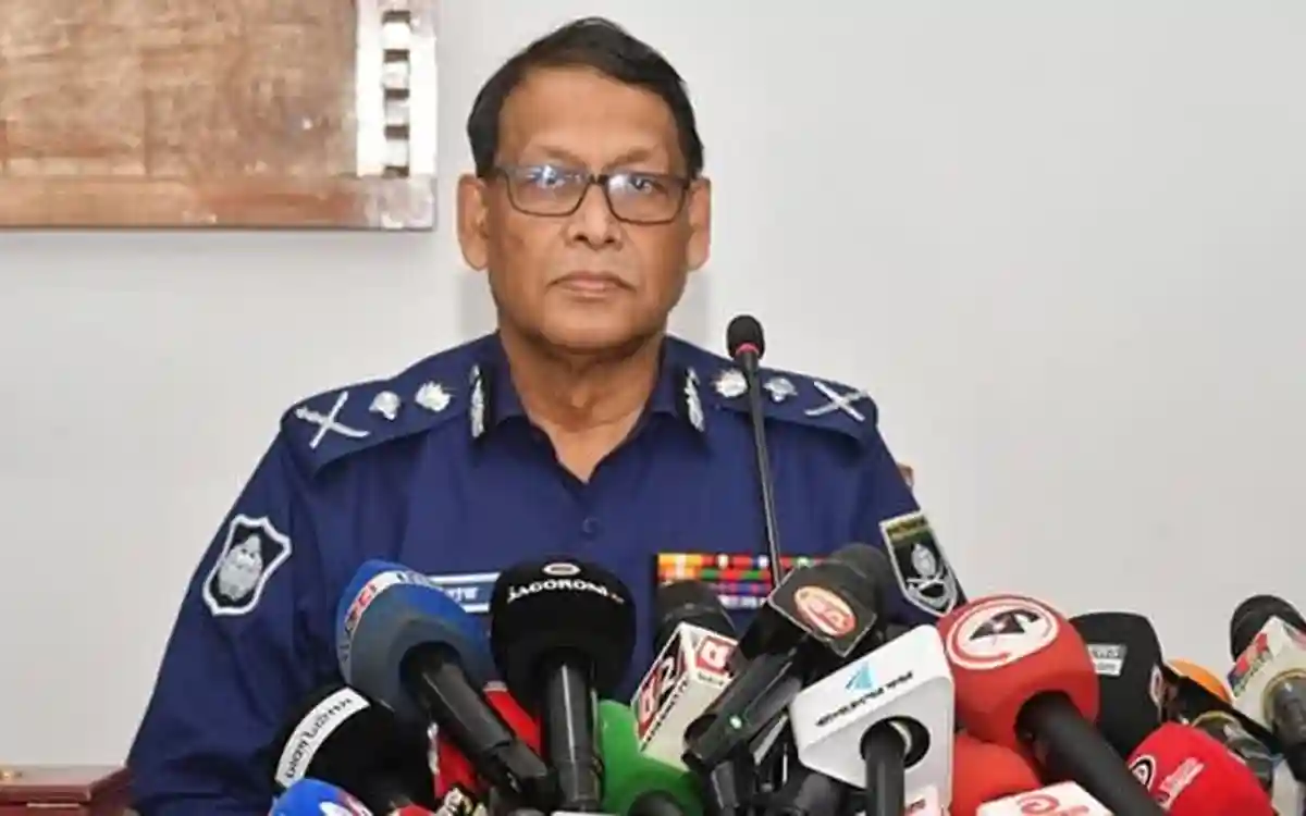 সারা দেশে বিভিন্ন স্থানে ব্যবসা প্রতিষ্ঠানে হামলায় জড়িতদের গ্রেপ্তারের নির্দেশ