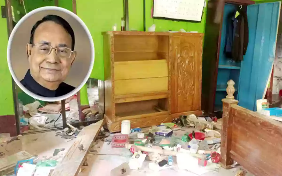 Rising Cumilla Former Railway Minister Mujibul's in-laws' house attacked, vandalized, looted in Chandina, Comilla