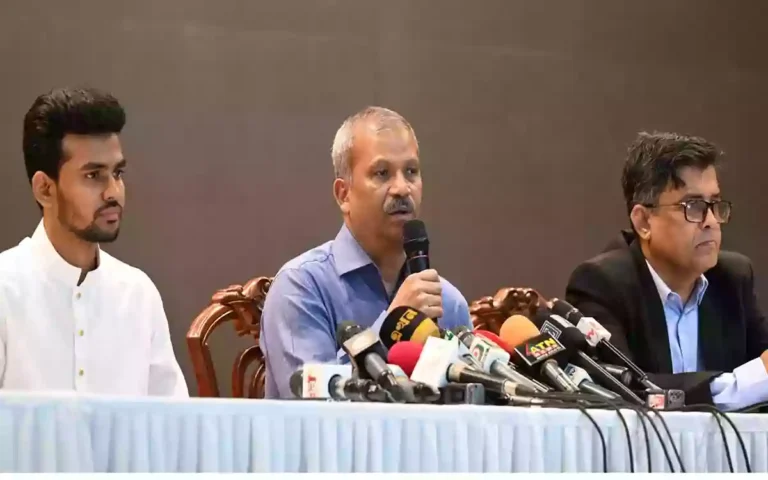 Rising Cumilla - Government bans online gambling under cyber security law