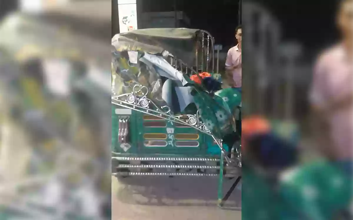 Mother and daughter die after being hit by truck in Noakhali