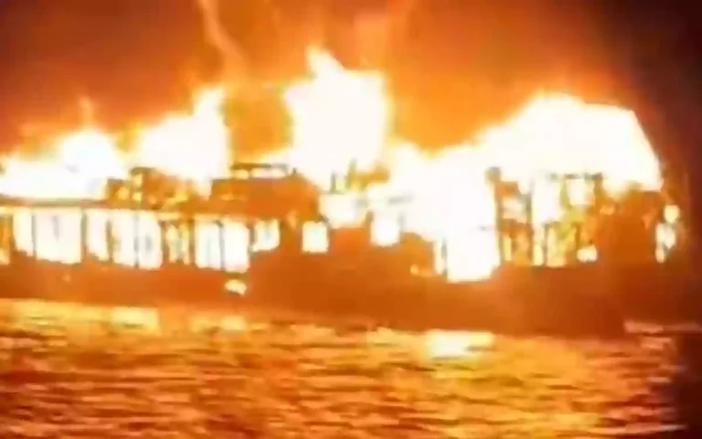 Power boat catches fire in Tanguar haor