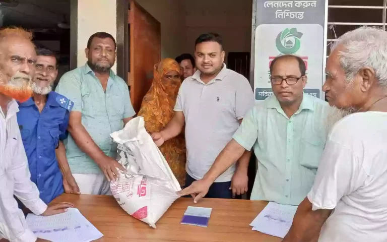 VGF rice distribution at Shashidal Union in Brahmanpara