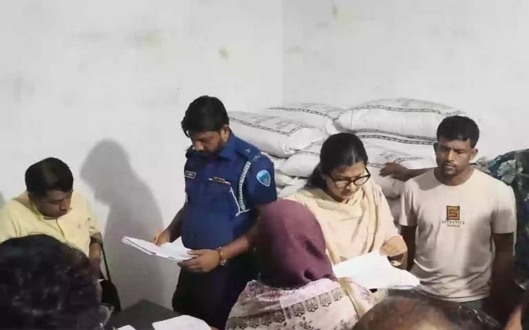 Rising Cumilla -Volunteer party leader sentenced to prison for embezzling government rice in Titas, Cumilla