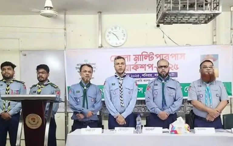 কুমিল্লায় রোভার স্কাউটদের মাল্টিপারপাস ওয়ার্কশপ অনুষ্ঠিত