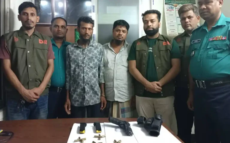 চাঁদপুরের অস্ত্র চুরির ঘটনায় আটক ২, অস্ত্র উদ্ধার ঢাকায়