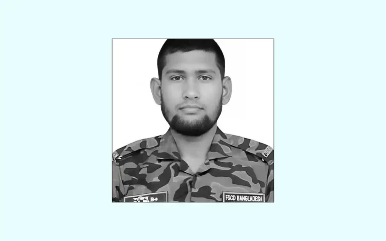 ব্রাহ্মণপাড়ায় নবজাতককে দেখতে গিয়ে প্রাণ হারালেন ফায়ার ফাইটার