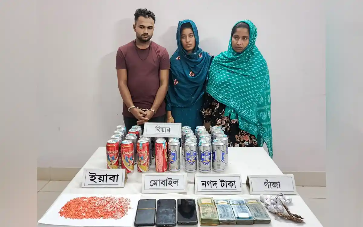 কুমিল্লায় সেনাবাহিনীর অভিযানে ১,৩৫৫ পিস ইয়াবাসহ ৩ জন গ্রেফতার