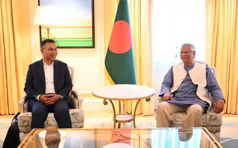 ড. ইউনূসের সঙ্গে তারেক রহমানের বৈঠক শুরু