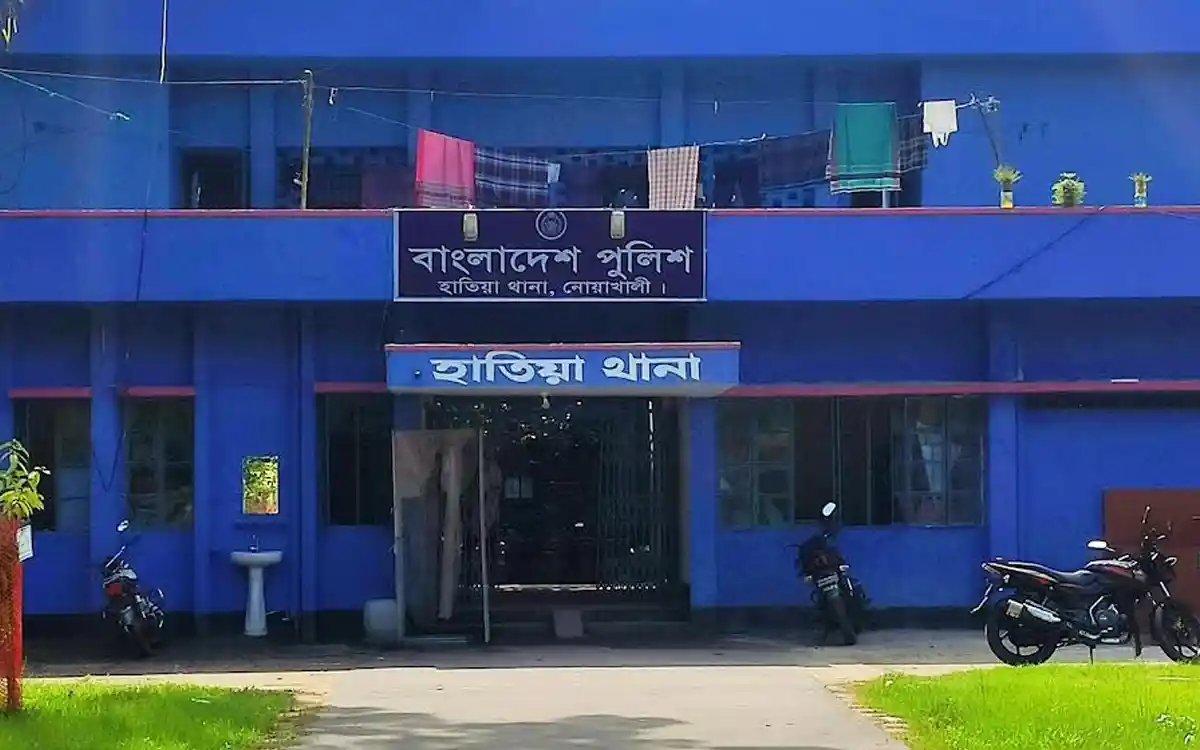 ছেলের জন্য ওষুধ আনতে গিয়ে নছিমনের ধাক্কায় প্রাণ গেল বাবার