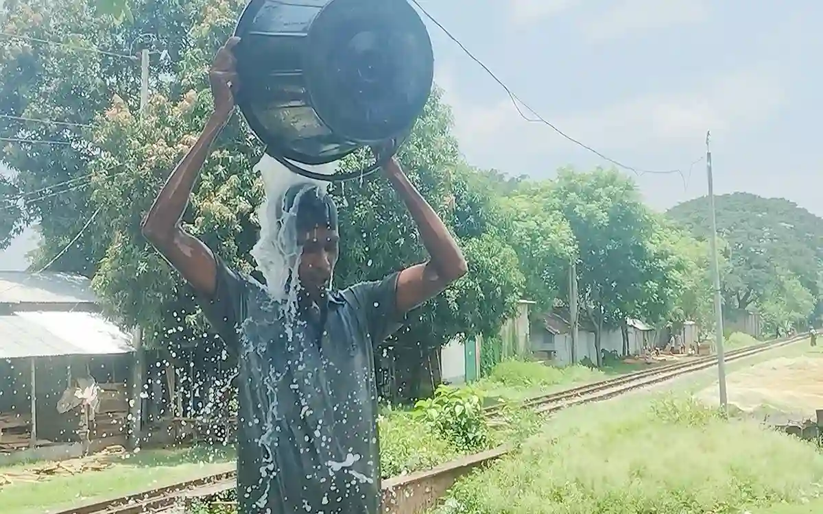 Rising Cumilla -Bathing with milk to overcome mourning after wife divorces him