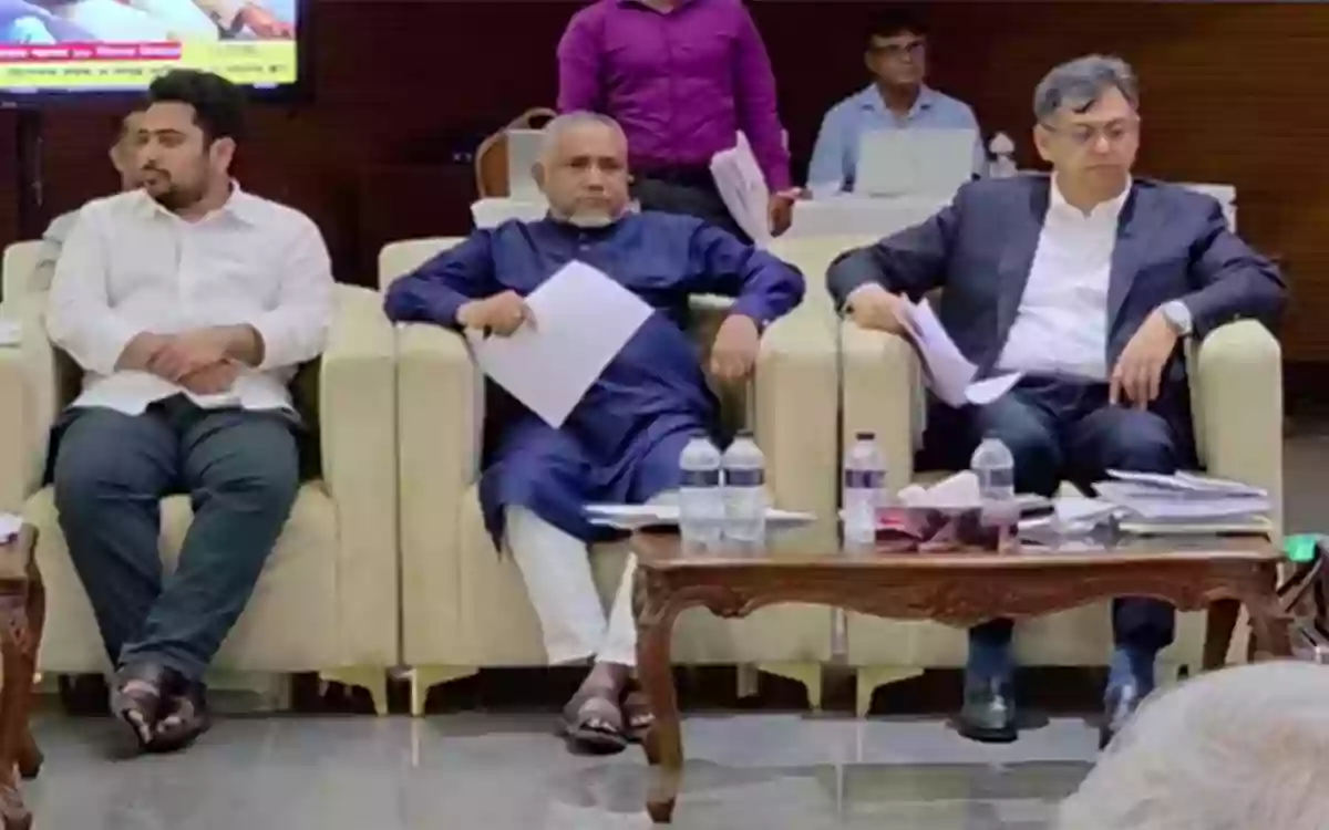 Chief advisor calls Jamaat Amir, gives assurance