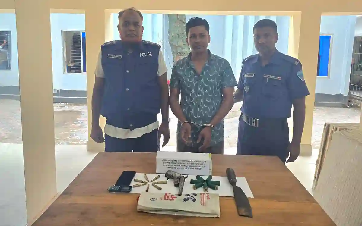 Rising Cumilla -Jubo Dal president arrested with firearms and ammunition in Noakhali
