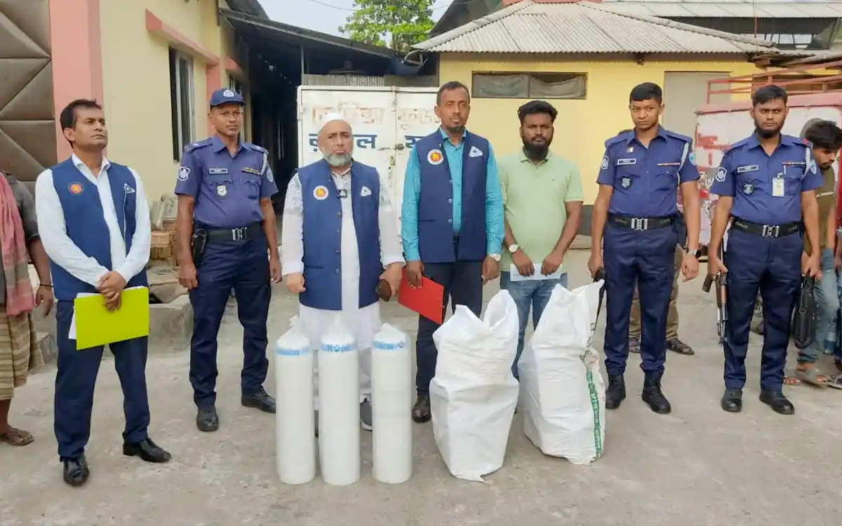 কুমিল্লায় মানহীন সুইটমিট উৎপাদনে ২৫ হাজার টাকা জরিমানা