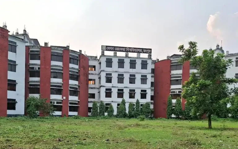 বেরোবিতে আসছেন অন্তর্বর্তীকালীন সরকারের চার উপদেষ্টা