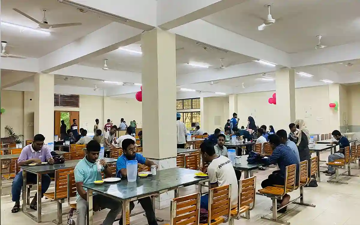 Rising Cumilla -CU's cafeteria reopens after renovation, gets a touch of modernity
