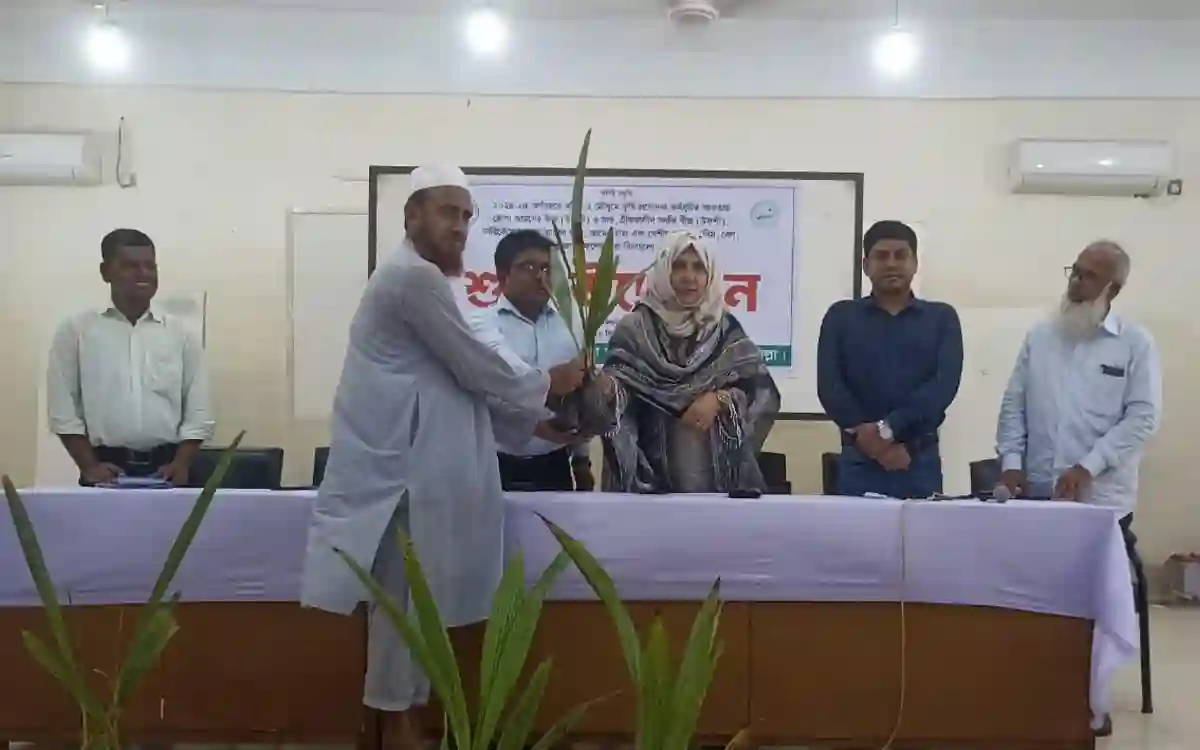 Rising Cumilla -Distribution of tree saplings among various educational institutions and farmers in Brahmanpara