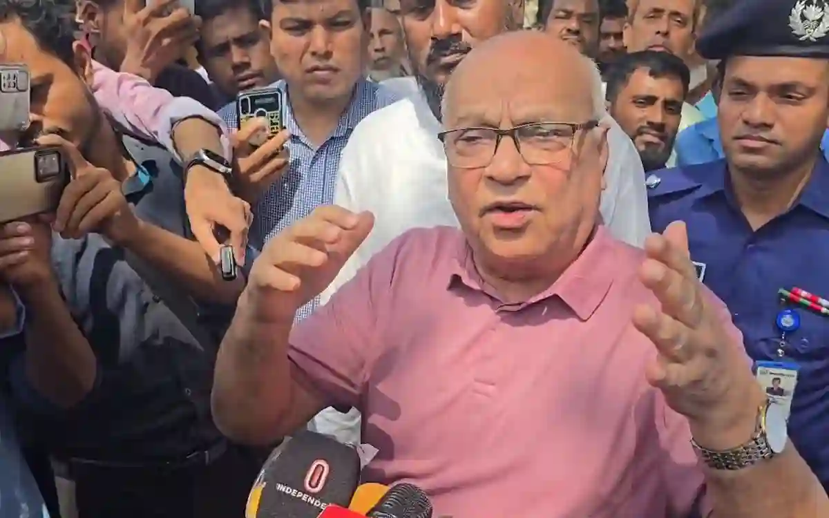 Rising Cumilla -Government considering giving dam construction project to army to control Feni floods