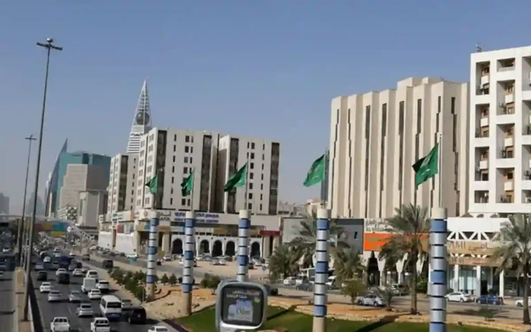 Rising Cumilla -Prostitution in residential flat in Saudi Arabia, 12 expatriates including 7 women arrested
