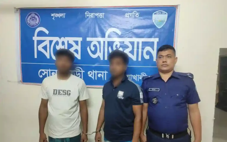 Rising Cumilla -Video of passenger being beaten on bus goes viral, 2 arrested