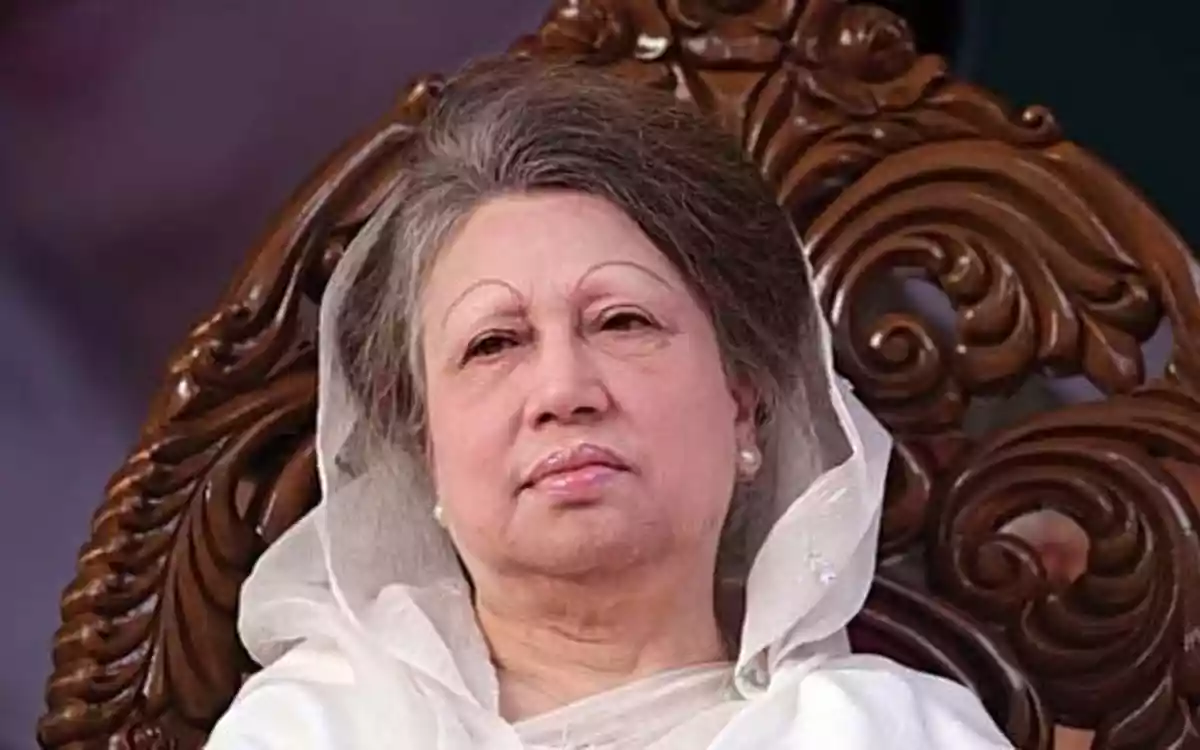 আজ ৮১ বছরে পা রেখেছেন সাবেক প্রধানমন্ত্রী বেগম খালেদা জিয়া