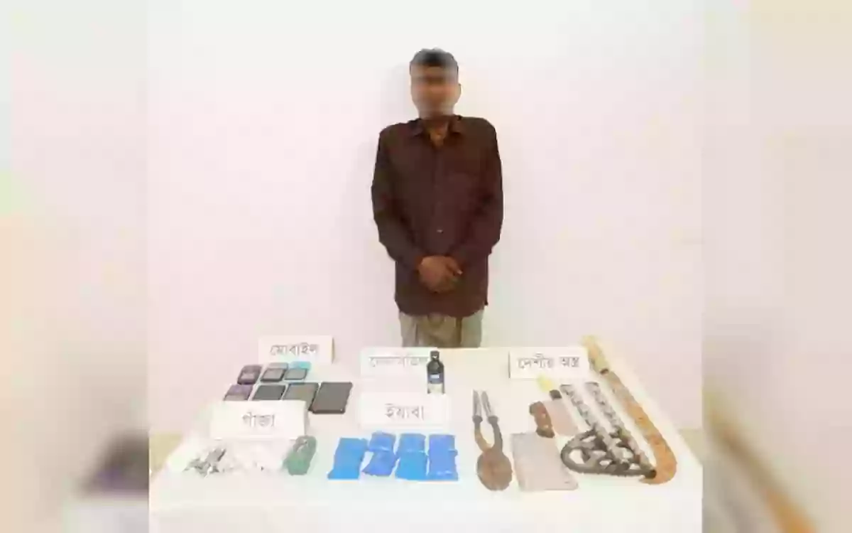 Drugs and local weapons recovered in army operation in Comilla, 1 arrested