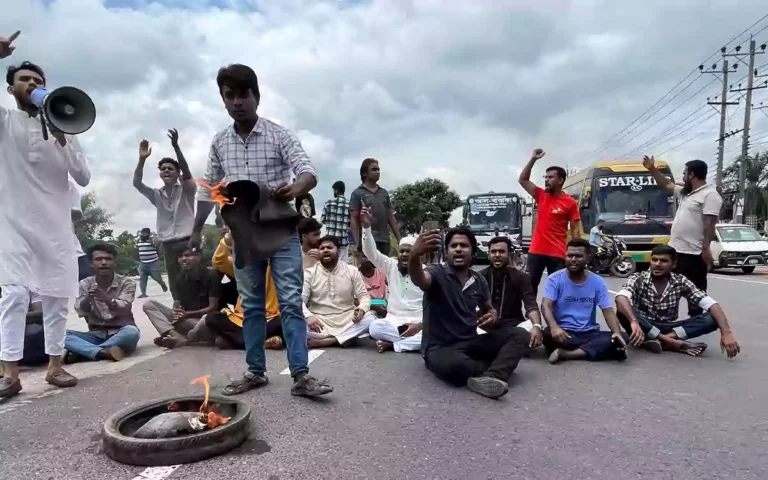 Protesters block Dhaka-Chittagong highway in Comilla against attack on Nur