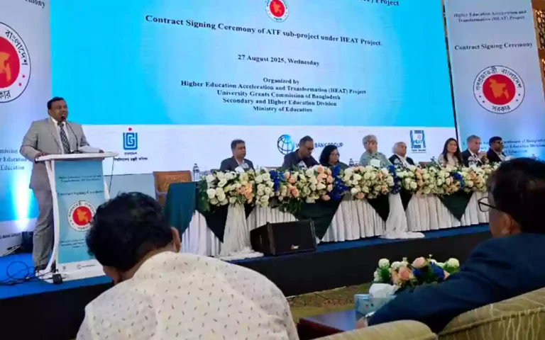 Rising Cumilla - UGC's hit project will make the young generation research-oriented at the university level - Nstu VC