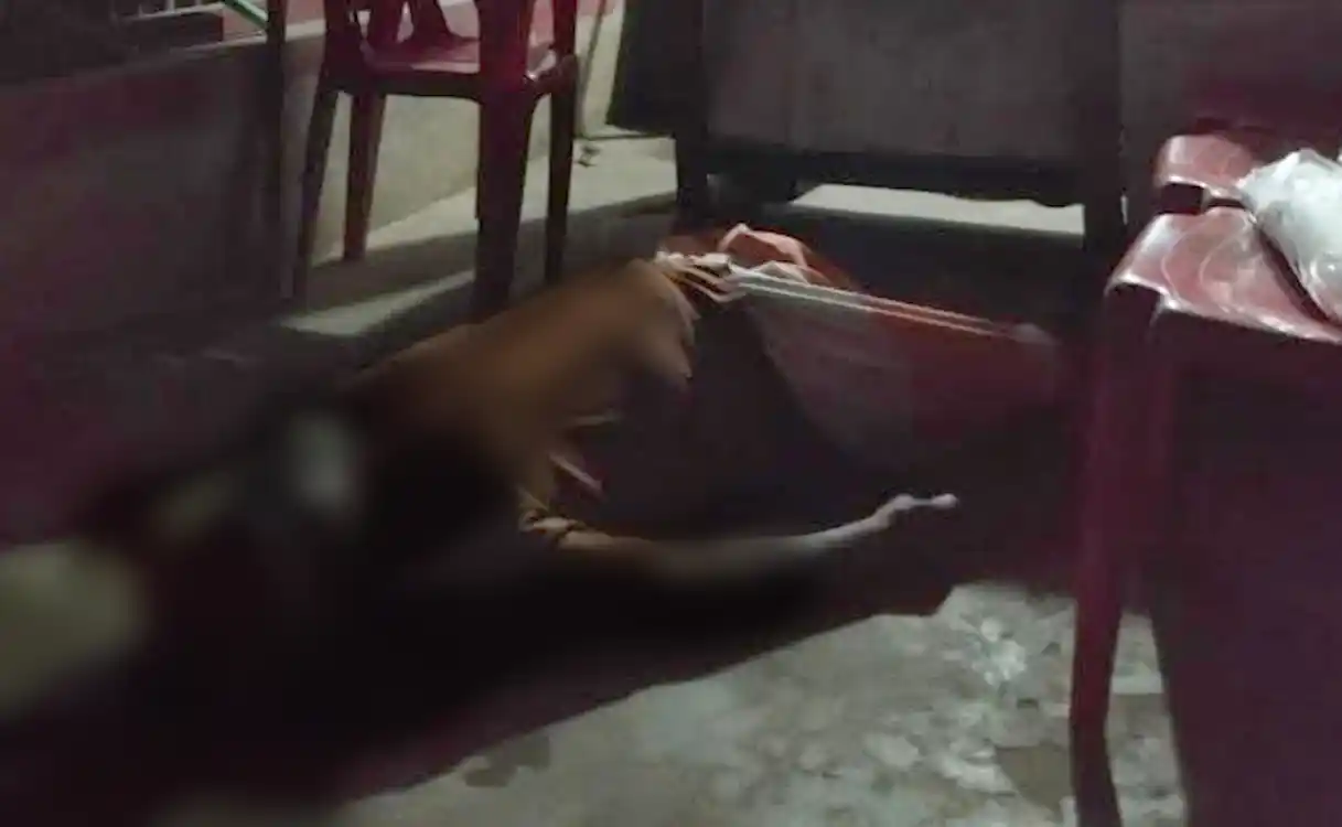 নিজের অফিসে পড়ে আছে বৃদ্ধের রক্তাক্ত মরদেহ