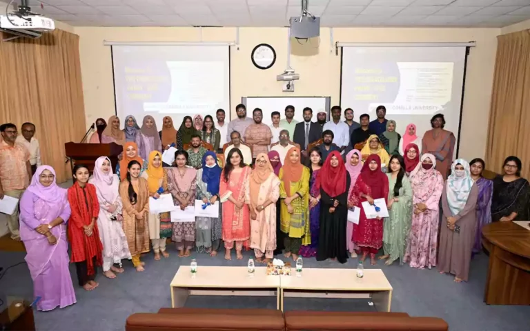 55 Comilla University students receive Vice-Chancellor's Award