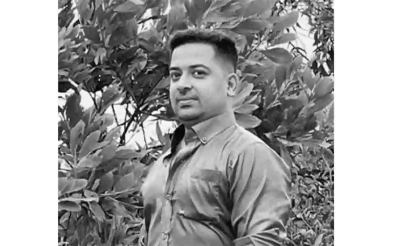 A person returning from abroad died after being hit by a truck in Burichang, Comilla