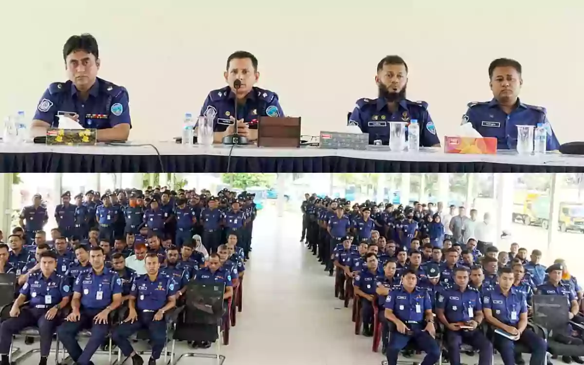 Rising Cumilla - Cumilla SP's briefing for police members on duty during Durga Puja