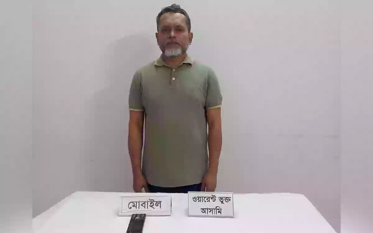 Rising Cumilla - Former UP chairman arrested in army raid in Comilla city