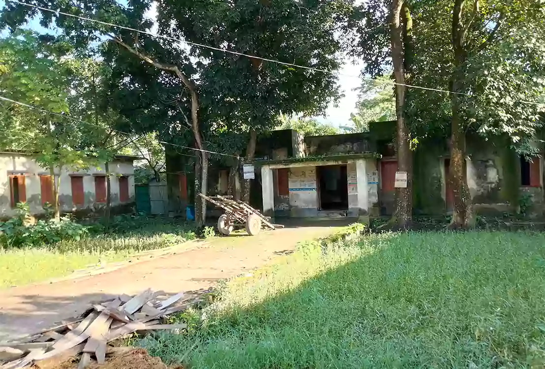 Rising Cumilla - Maijkhar Union Health and Family Welfare Center relies on just one visitor