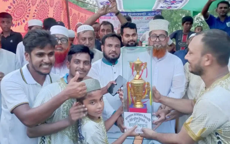 ‎ব্রাহ্মণপাড়া চান্দলায় মিনি ফুটবল টুর্নামেন্টের ফাইনাল খেলা অনুষ্ঠিত