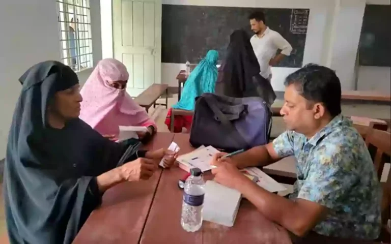 280 people received free eye treatment in Muradnagar, Comilla
