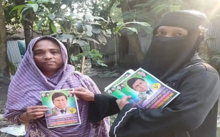 Rising Cumilla -Explain to people that leaflets should not be distributed just for photo sessions - Ed. M. A. Mannan