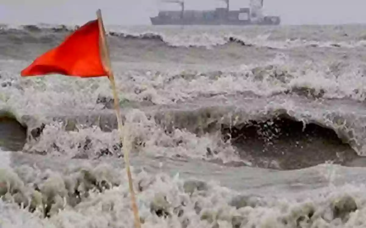 Rising Cumilla - rough sea