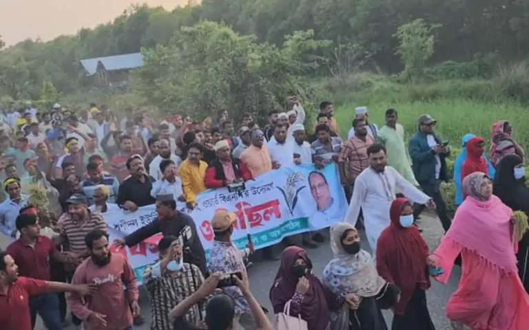 ‎ব্রাহ্মণপাড়া শশীদলে বিএনপির ধানের শীষের প্রার্থী হাজী জসিম উদ্দিনের পথসভা