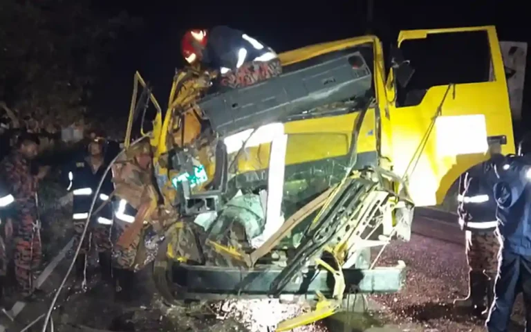 Rising Cumilla -Driver killed, 1 injured as truck hits covered van in Feni