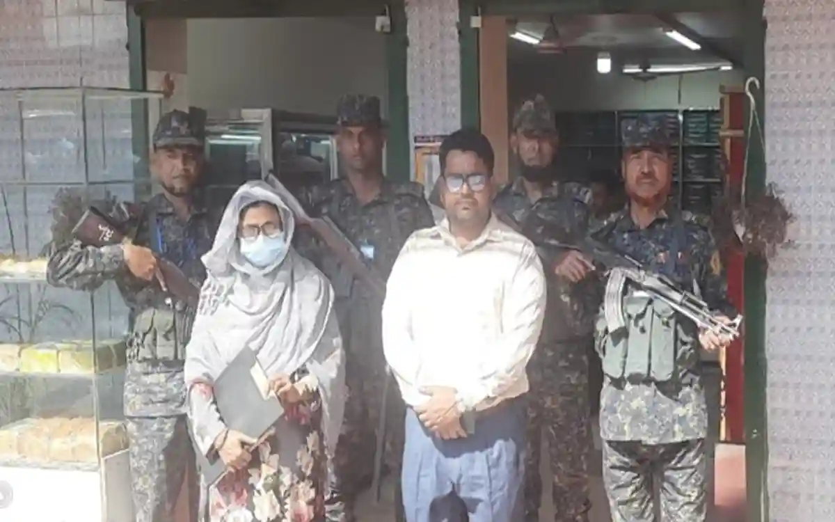 Rising Cumilla -Food preparation in unhygienic environment and fake packaging in Comilla, fines imposed