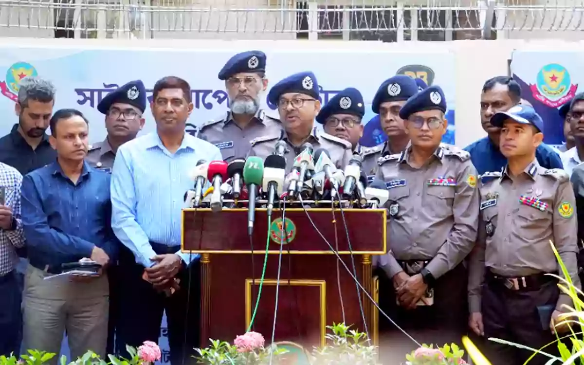 Rising Cumilla - If you destroy the morale of the police, you will have to guard your own homes