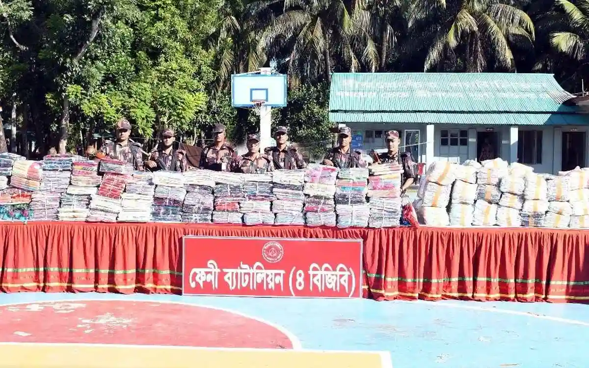 Rising Cumilla -Indian goods worth crores seized at Feni border