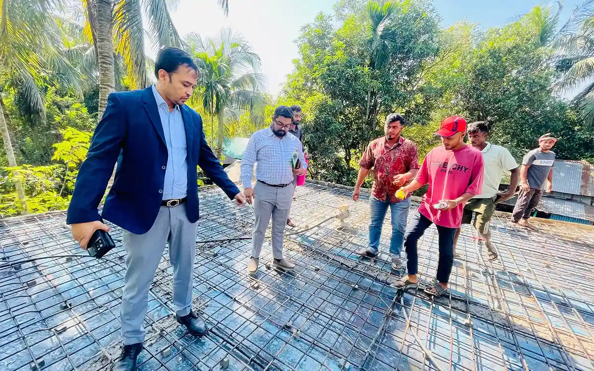 Rising Cumilla -Irregularities in construction of Bir Niwas in Sarai; UNO orders stoppage of work