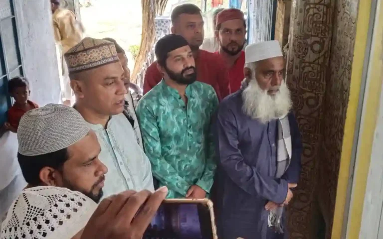 কুমিল্লায় খালেদা জিয়ার সুস্থতা কামনায় বিএনপির দোয়া মাহফিল