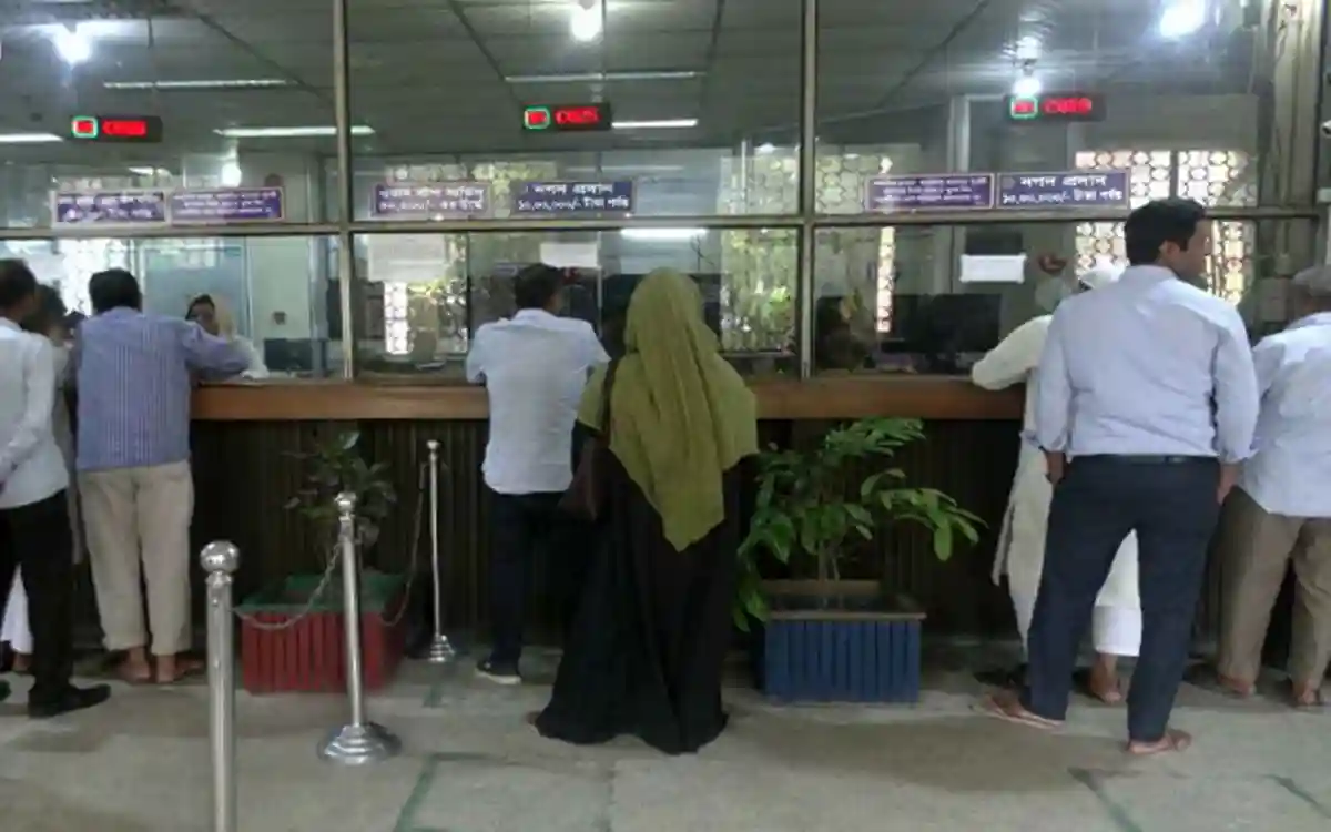 Rising Cumilla - Banks open on weekends ahead of elections